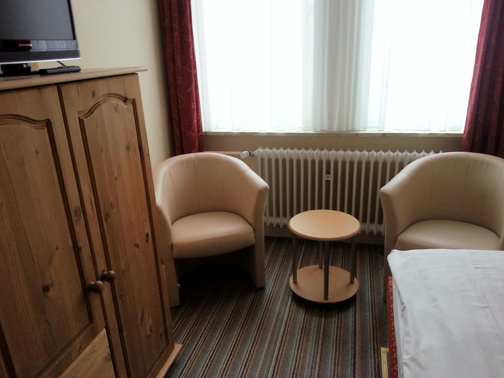 Alte Rathausschaenke - Hotel Garni Hannoversch Münden Pokój zdjęcie